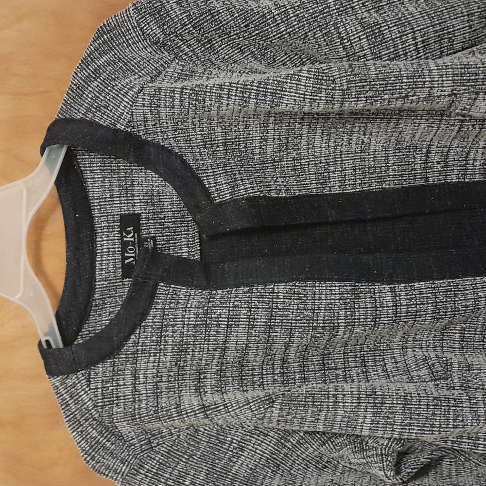 Sweater - Picture 2 of 3